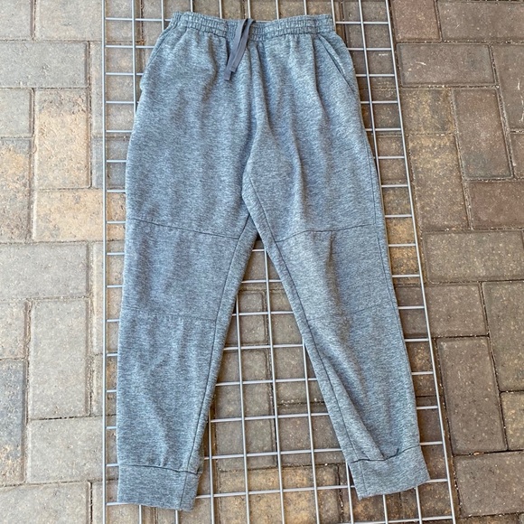 Avia Other - Men's Gray Tapered Jogger Pants